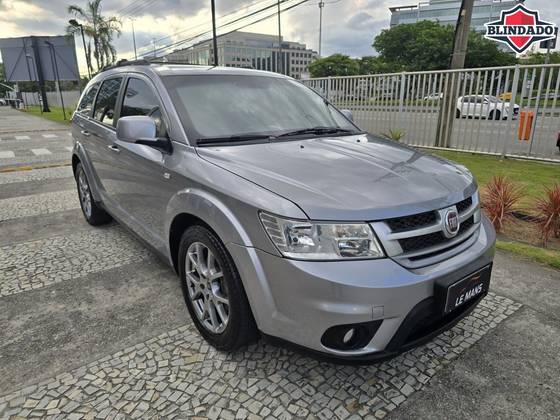 FIAT FREEMONT 2.4 PRECISION 16V GASOLINA 4P AUTOMÁTICO